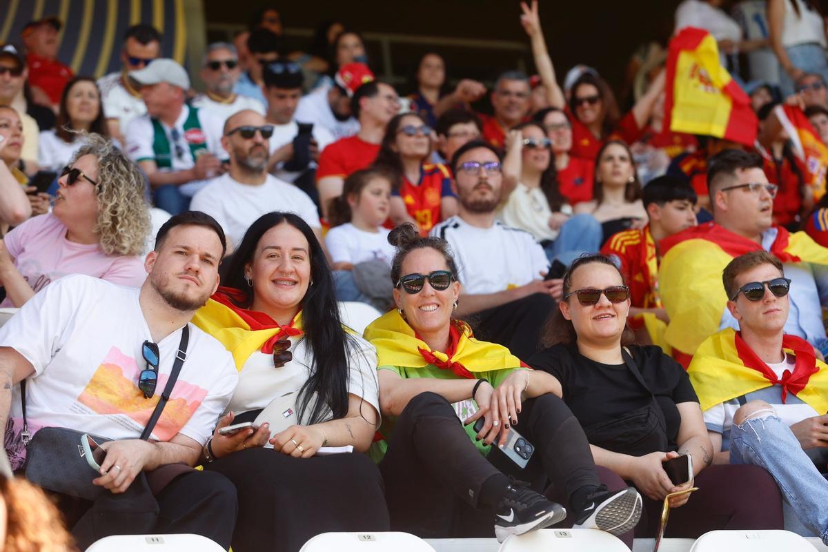 La afición de Córdoba, con la selección española