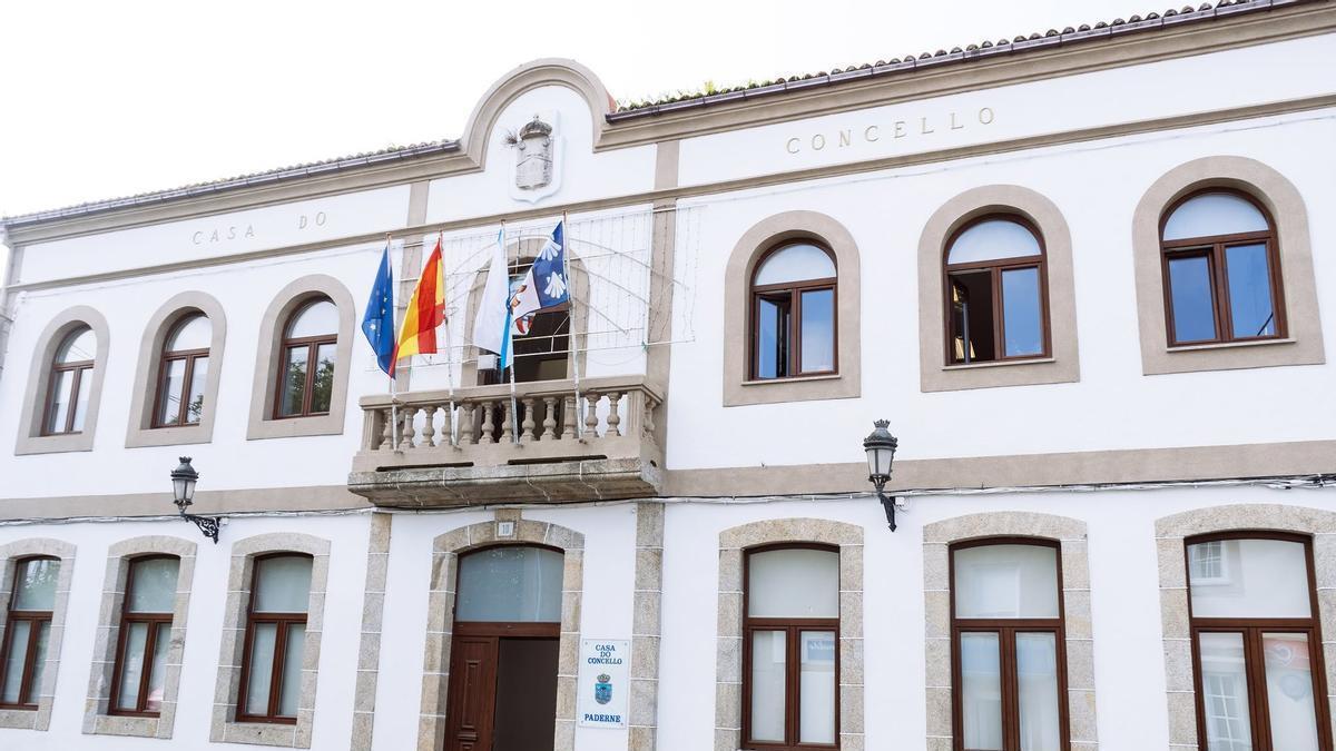 Casa Consistorial de Paderne.