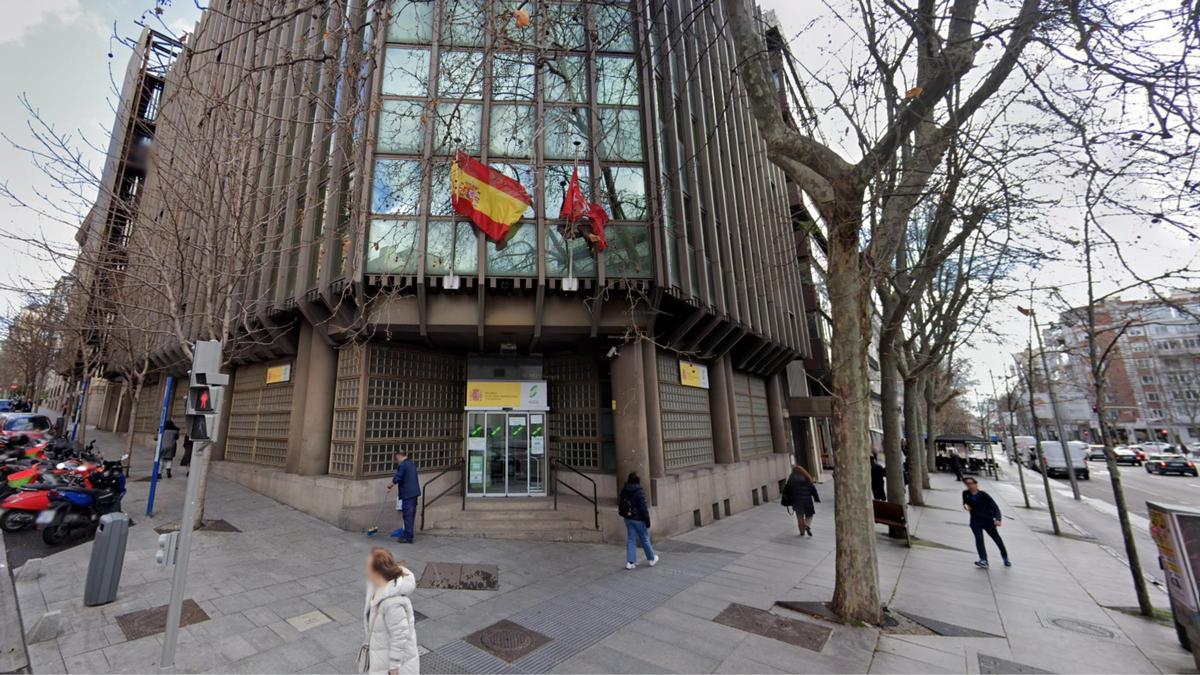 Oficina del Instituto Nacional de la Seguridad Social (INSS) situada en la calle Serrano.