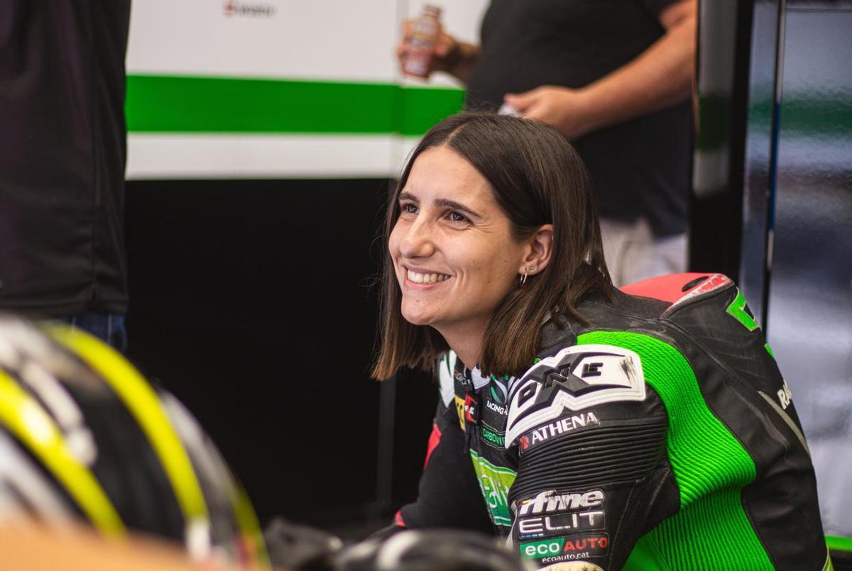 Sara Sánchez, piloto del mundial femenino de motociclismo: 