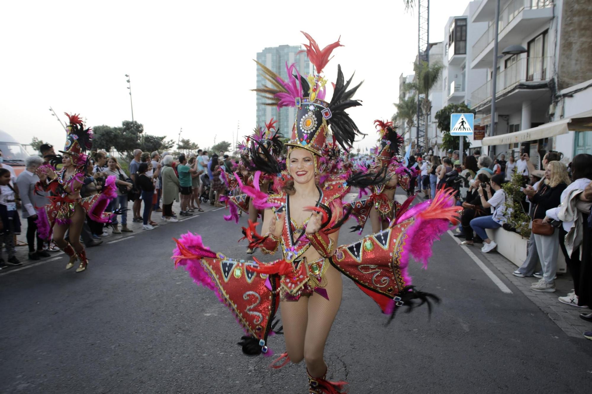 Entierro de la Sardina y el Pejín en el Carnaval de Arrecife 2024