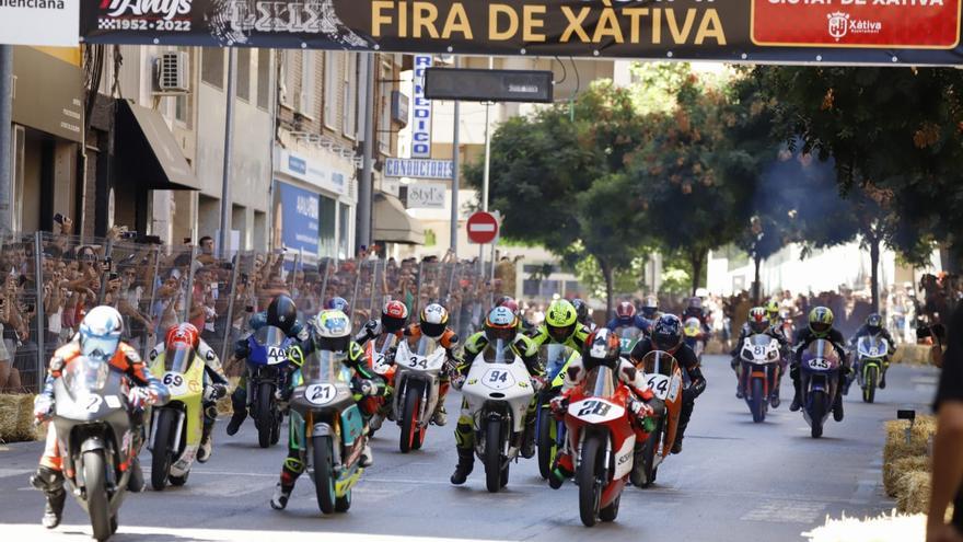 La carrera de motos de Xàtiva bate récord de asistencia en su 70ª edición