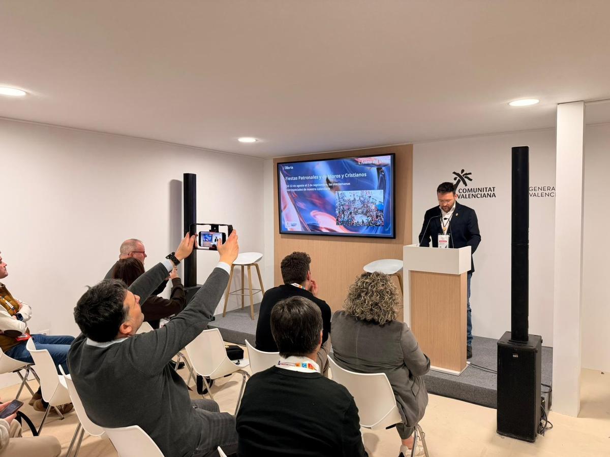 La Vall d'Albaida apuesta por el ciclismo como reclamo y presenta el Plan de Sostenibilidad Turística en FITUR 2026