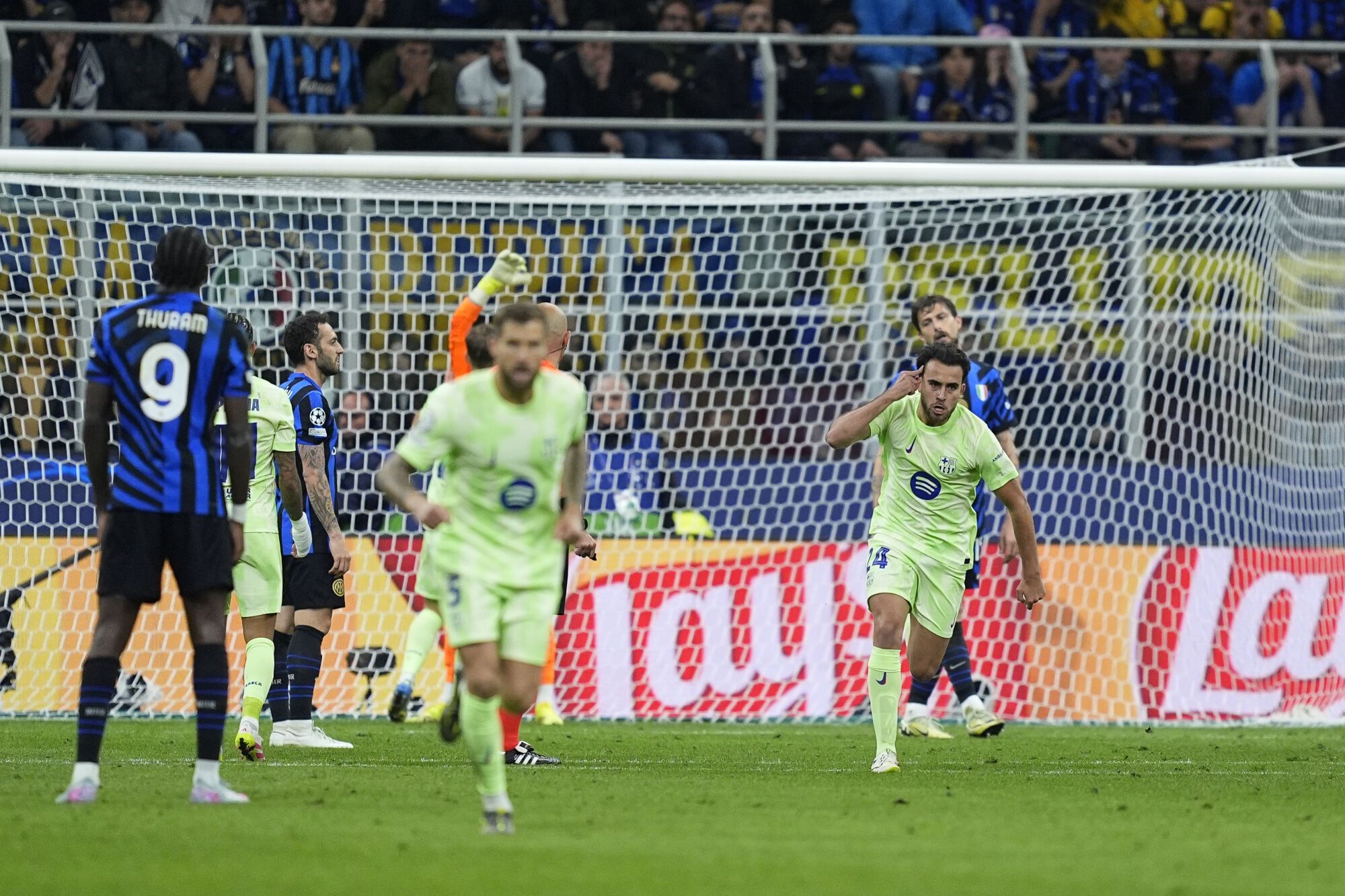 Eric Garcia of FC Barcelona celebrates a goal during the UEFA Champions League 2024/25 Semi Final First Leg match between FC Internazionale Milano and FC Barcelona at Giuseppe Meazza Stadium on May 06, 2025 in Milan, Italy. AFP7 06/05/2025 ONLY FOR USE IN SPAIN. Dennis Agyeman / AFP7 / Europa Press;2025;SOCCER;SPAIN;SPORT;ZSOCCER;ZSPORT;FC Internazionale Milano v FC Barcelona - UEFA Champions League 2024/25 Semi Final Second Leg;