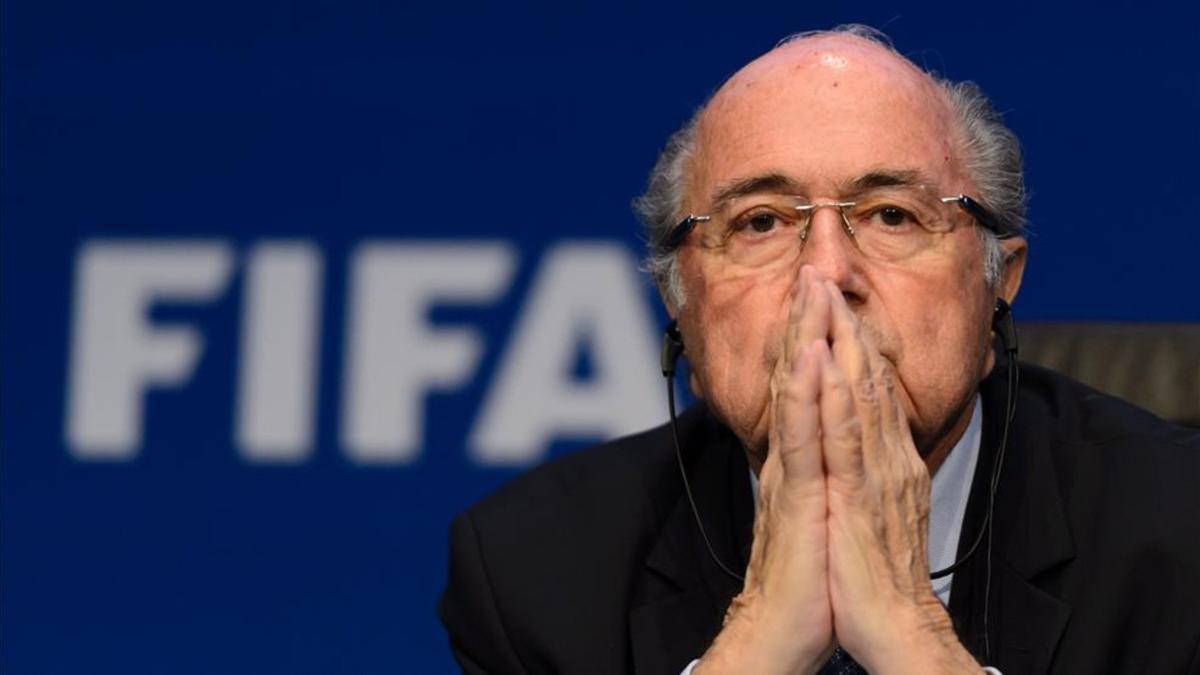 Joseph Blatter es especialmente crítico con Infantino