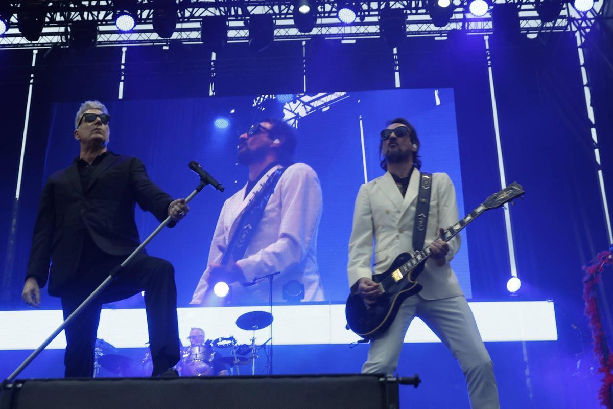 El concierto de Loquillo en el Festival Metrópoli de Gijón, en imágenes