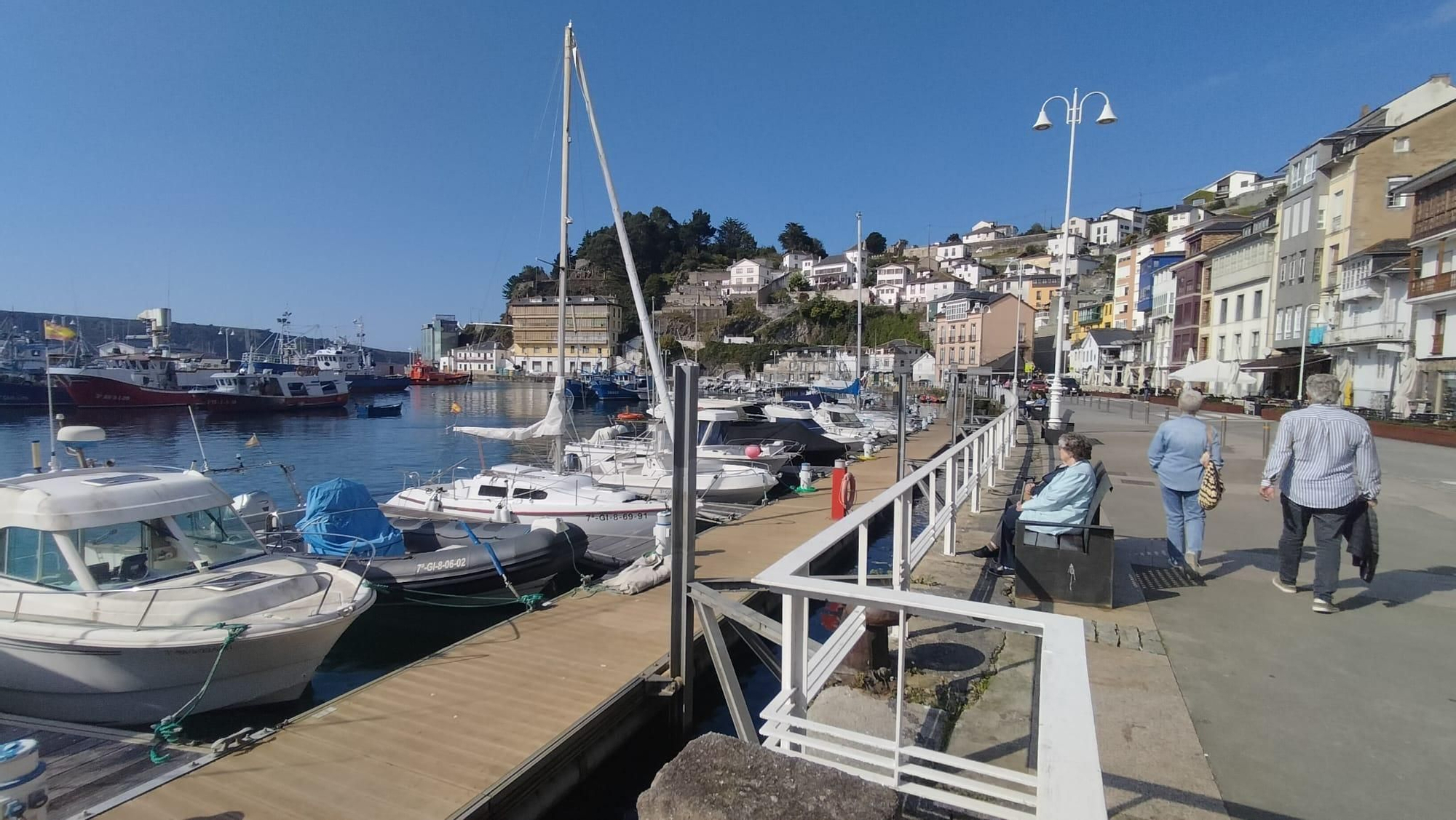 En imágenes: El efecto de las mareonas en Vegadeo, Navia y Luarca