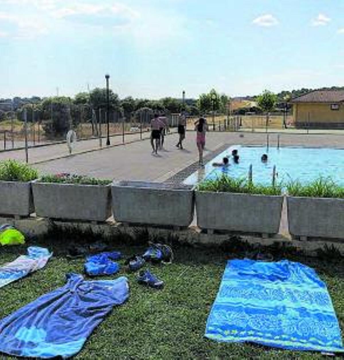 Figueruela de Arriba abre la piscina del Encinar