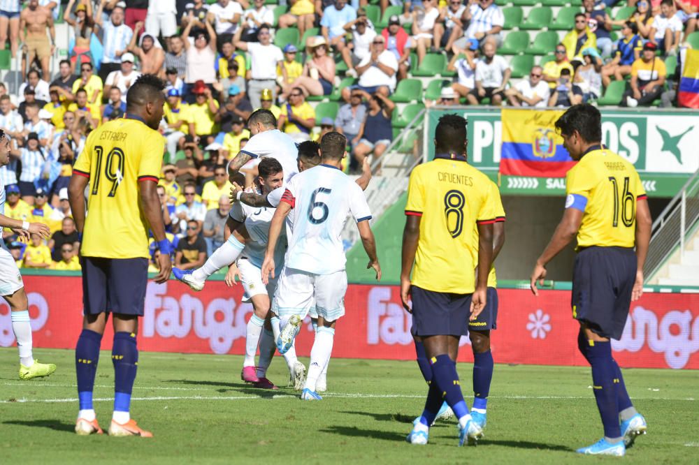 Argentina vence a Ecuador en el Martínez Valero