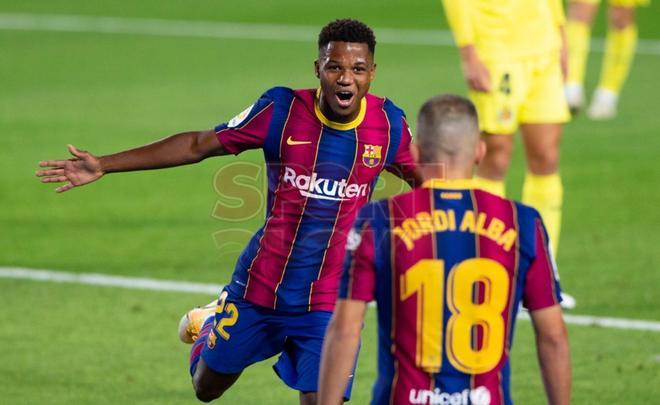 La mejores imágenes del partido entre el FC Barcelona y el Villarreal  LaLiga Santander disputado en el Camp Nou, en Barcelona.