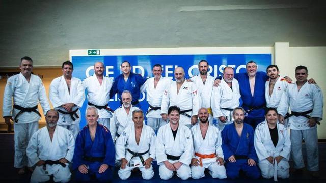 Participantes en el entrenamiento impartido por Alberto Gaitero en El Cristo.  |