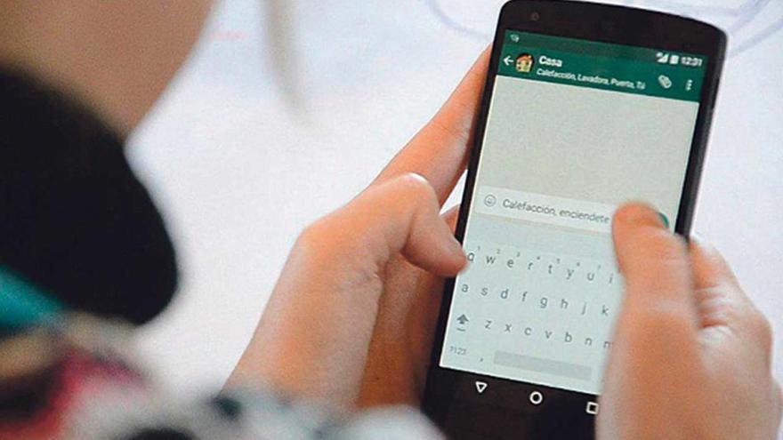 El WhatsApp, clave en el rescate de un herido en un accidente de tráfico en Noia