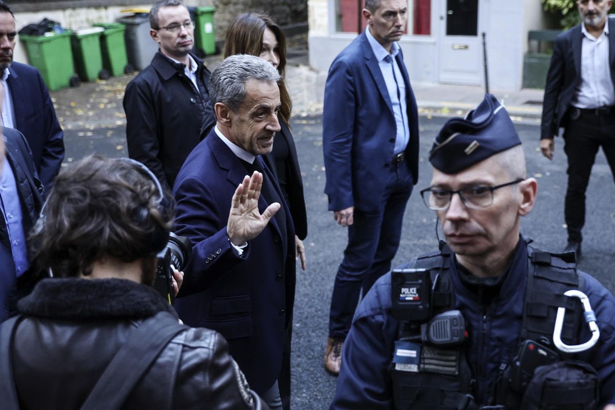 Sarkozy, presó. Macron, ¿dimissió? Sarkozy, presó. Macron, ¿dimissió?