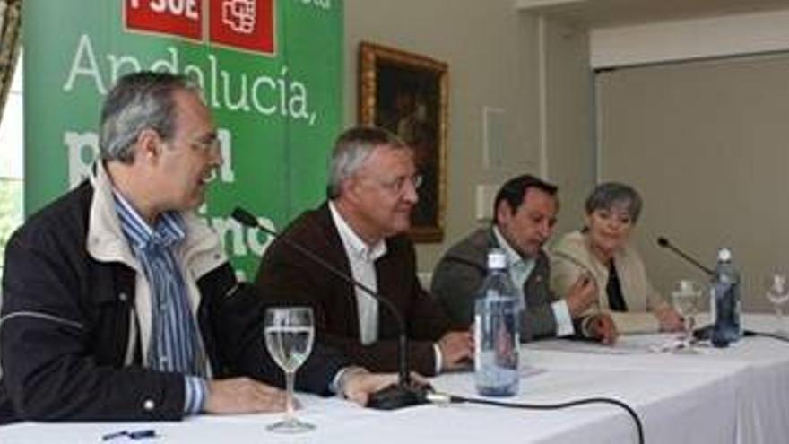 Caldera: &quot;Si Andalucía para a la derecha, Rajoy lo pensará antes de tomar medidas&quot;