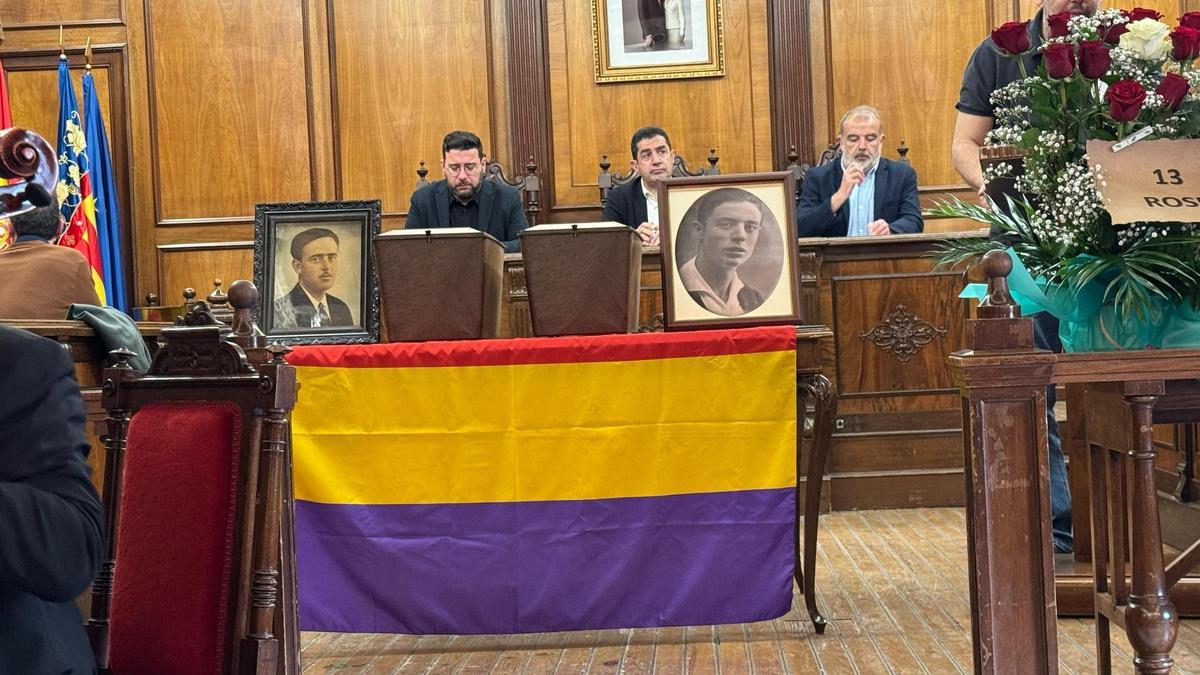José y Antonio vuelven con los suyos tras 80 años en una fosa