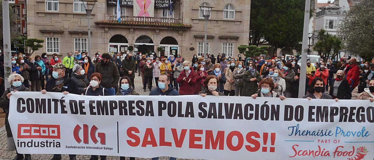 Trabajadores de Thenaisie Provoté en una de sus movilizaciones.