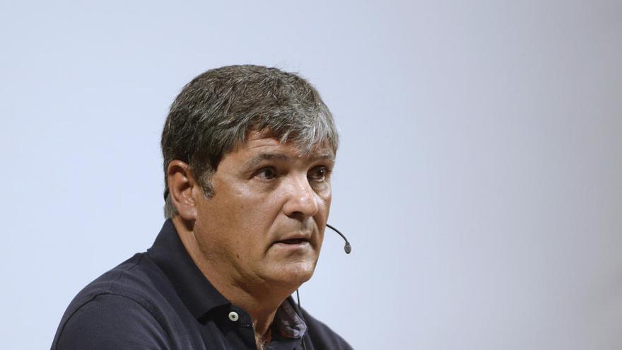 Toni Nadal, durante una ponencia en la Universidad Europea Miguel de Cervantes. // Nacho Gallego