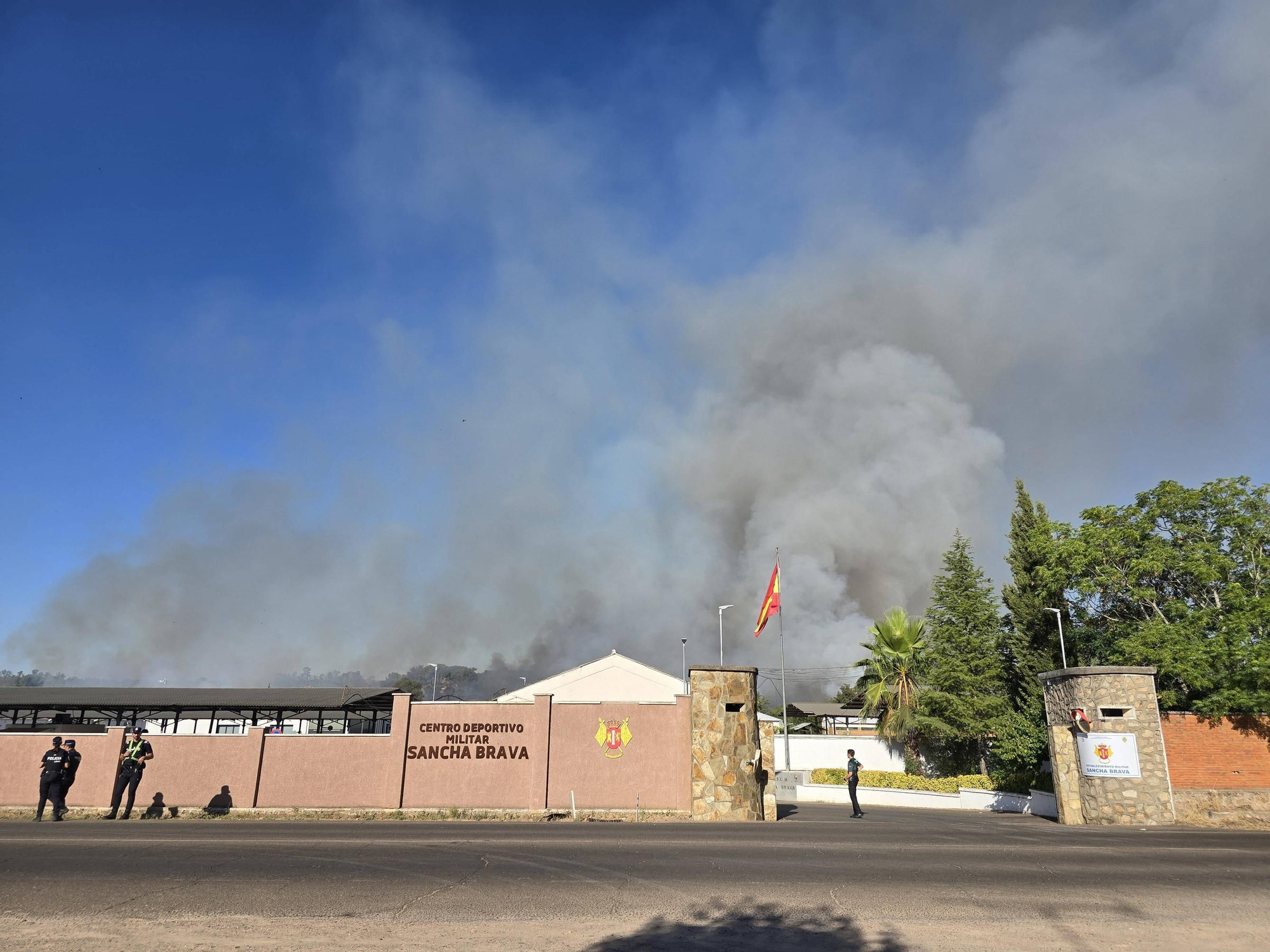 Fotogalería | Incendio en Las Vaguadas