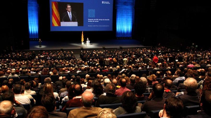 Artur Mas davant tots els assistents a la seva conferència a l&#039;Auditori Fòrum.