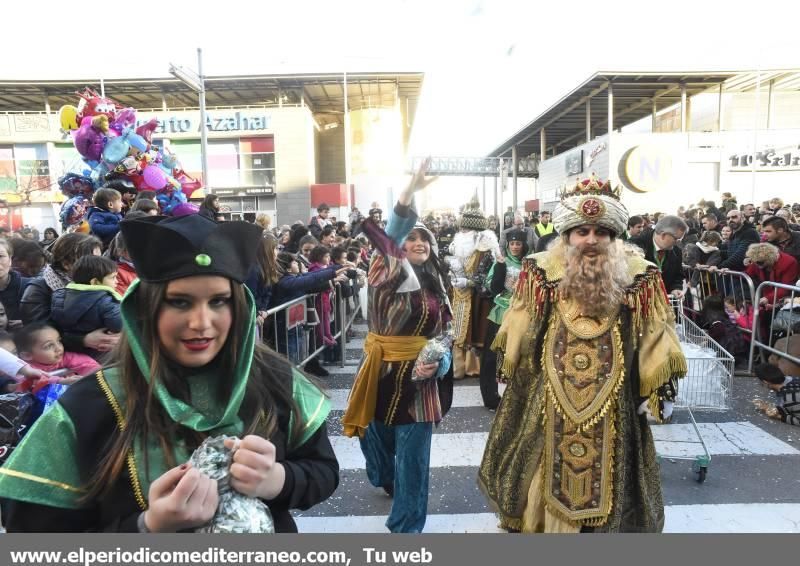 Los Reyes Magos reparten regalos en la provincia