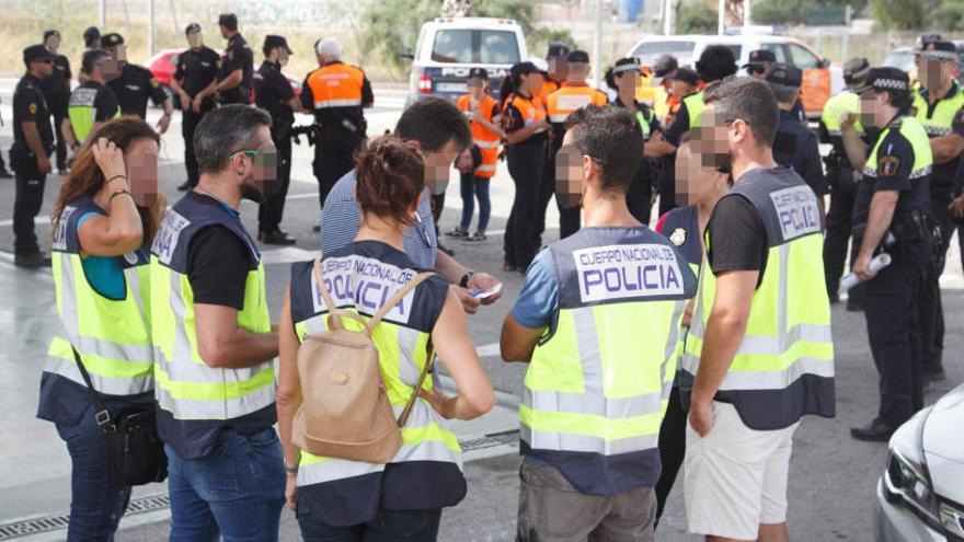 Batida policial en busca de un hombre que lleva veinte días desaparecido