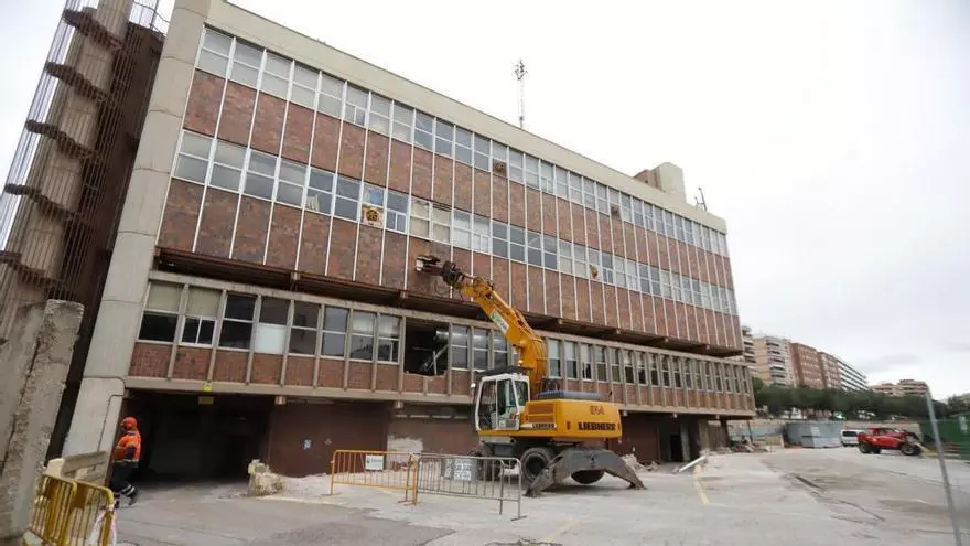 El edificio de Correos del Portillo en Zaragoza será derribado al descartarse su catalogación