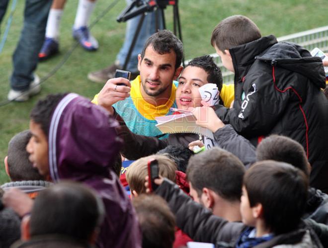 Puertas abiertas en el entrenamiento del Barça en el Miniestadi