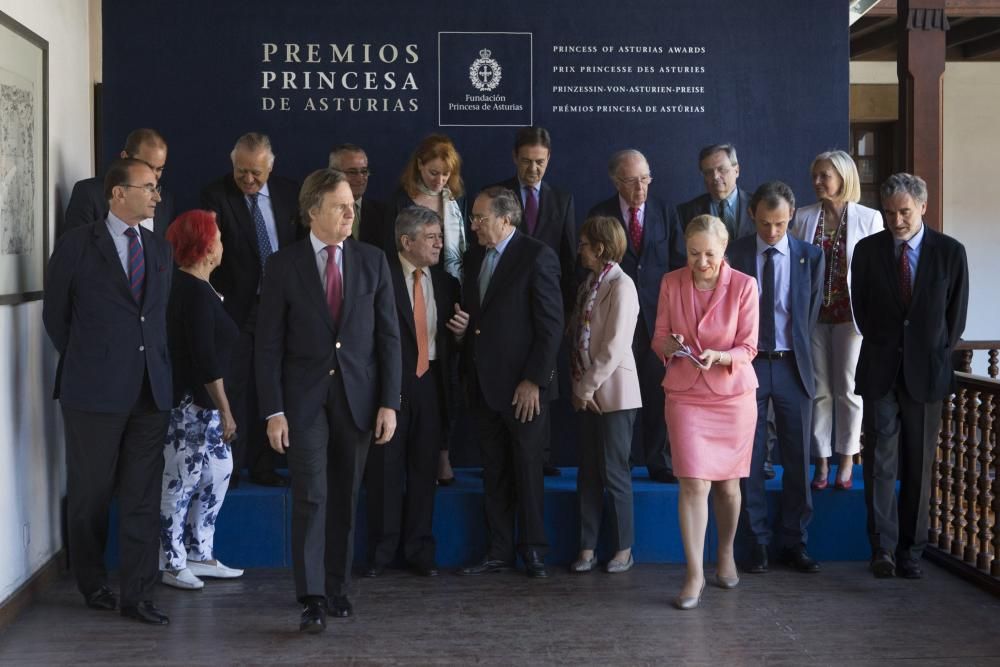 Jurado del Premio "Princesa de Asturias" de Cooperación Internacional