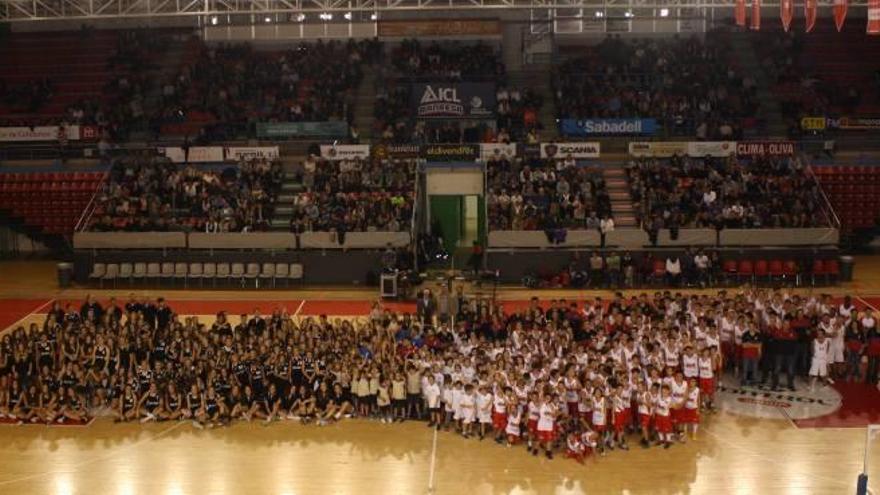 Els equips de l&#039;AE La Salle Manresa i la Fundació Joviat van fer les presentacions ahir al pavelló Nou Congost