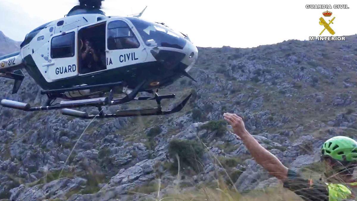 Archivfoto: Der Hubschrauber der Bergrettung der Guardia Civil.