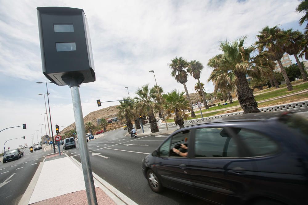 Alicante ya tiene radares en la avenida de Elche