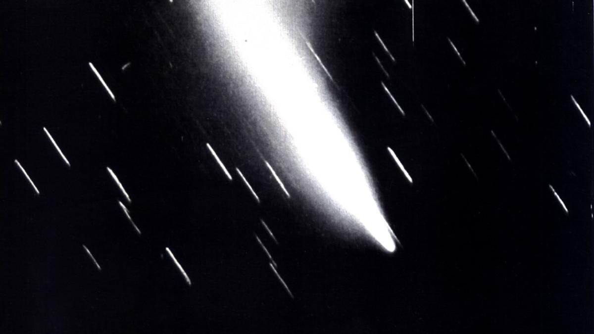 El cometa Halley visto desde Australia en marzo de 1986.