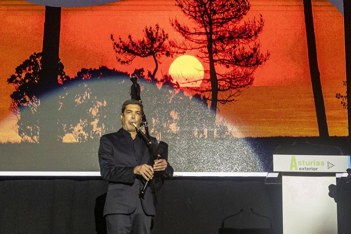 Hevia, en una actuación.