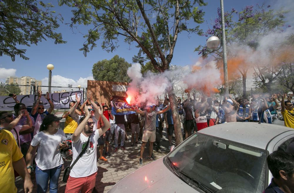 Despedida del Hércules hacia Cádiz