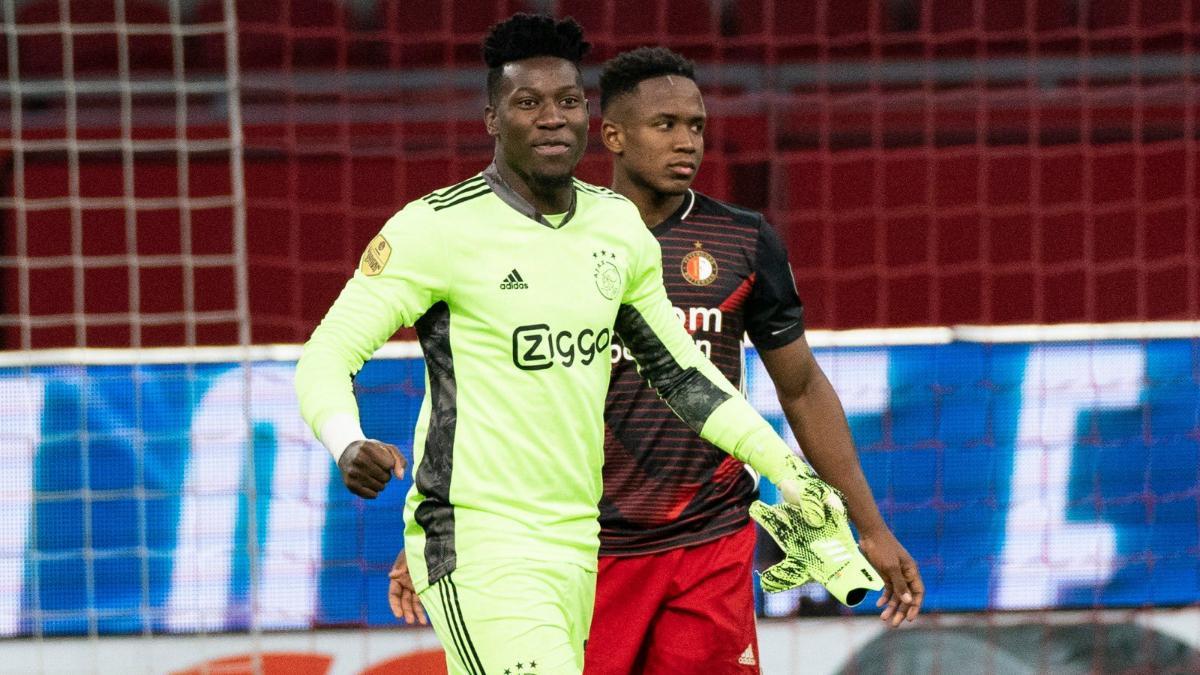 André Onana, durante un partido con el Ajax antes de la sanción