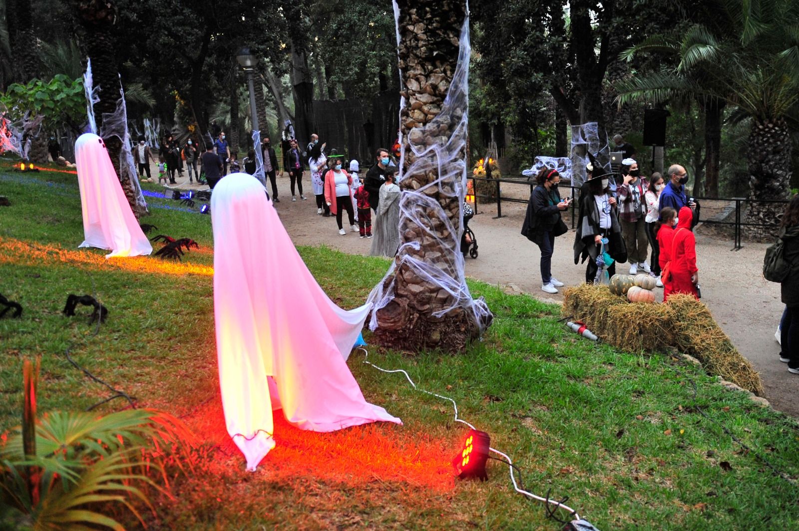 Así es el castillo encantado en Elche por Halloween