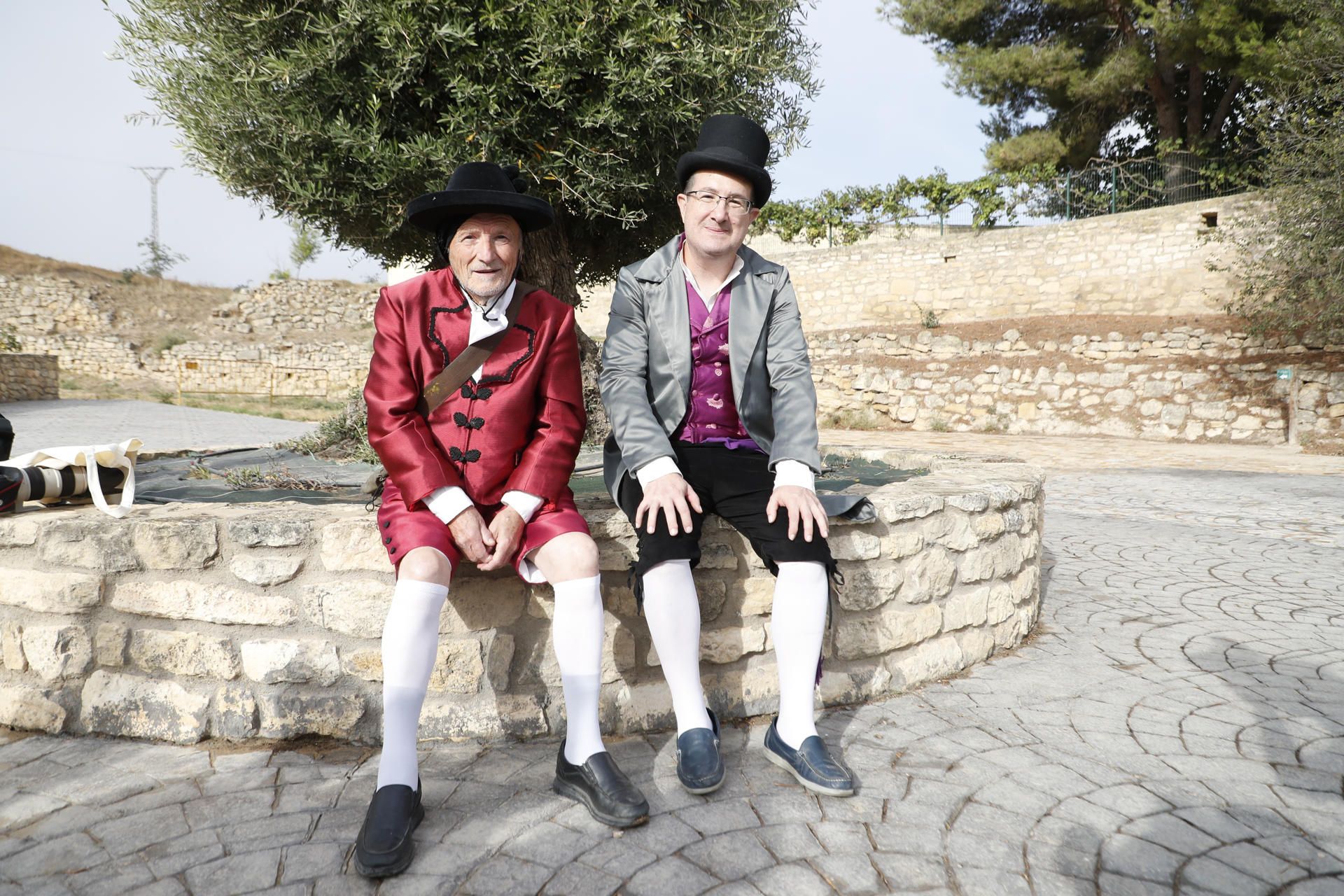 Antonio López inaugura su escultura sobre Goya en Fuendetodos