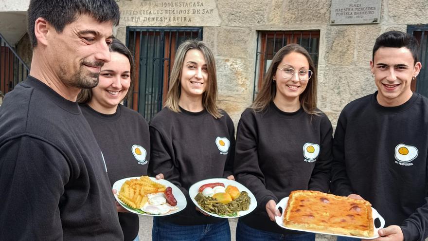 Nespereira presume de producto casero en su tradicional Festa do Ovo