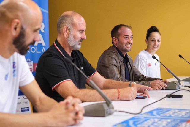 Presentación Supercopa de voleibol femenino