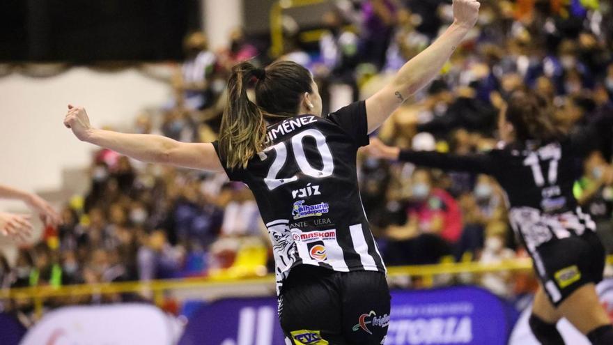 Las «panteras» malagueñas buscan este fin de semana pasar a cuartos de final de la EHF European Cup.