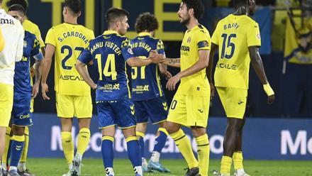 Resumen, goles y highlights del Villarreal CF 3-1 UD Las Palmas de la jornada 8 de LaLiga EA Sports