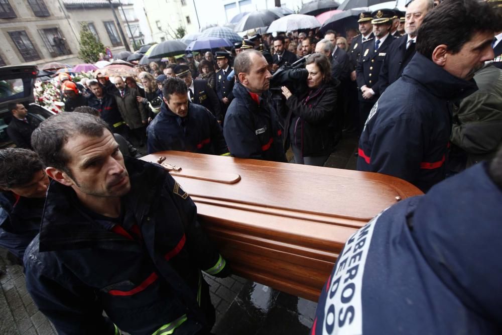 Funeral por Eloy Palacio, bombero fallecido en Oviedo