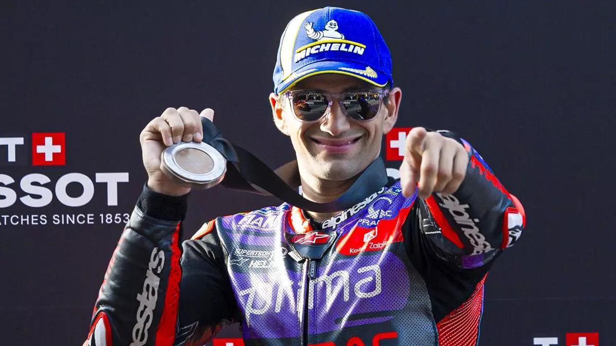 Jorge Martín (Ducati) ha celebrado hoy el tercero puesto en la 'sprint', que le abre las puertas del título.