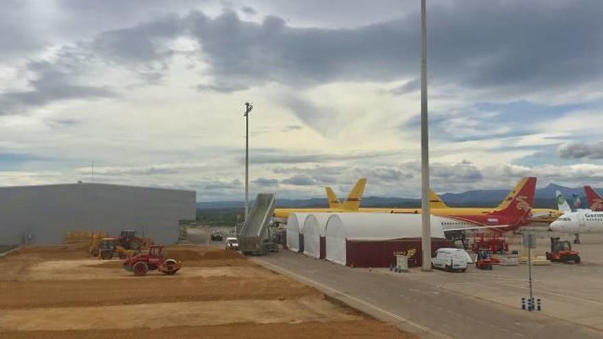 El aeropuerto de Castelló amplía la plataforma para poder atender su mayor actividad