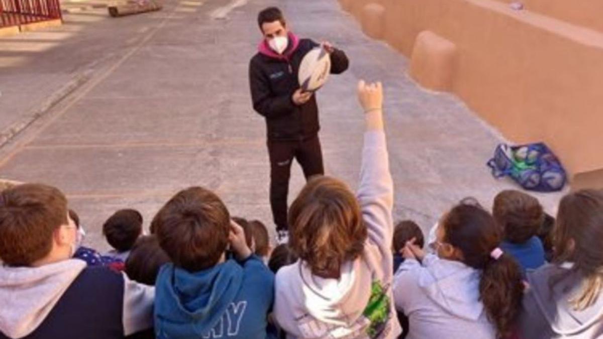 Un grupo de niños durante una actividad extraescolar.