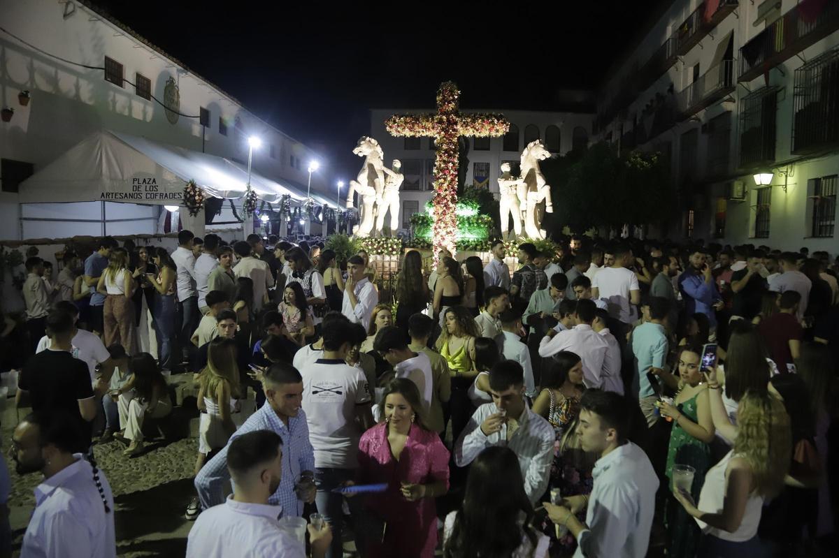 Imagen de archivo de la Cruz de Mayo de Santa Marina.