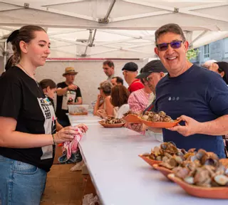 La Festa da Ameixa estudia crecer a dos días tras el éxito de la 30ª edición