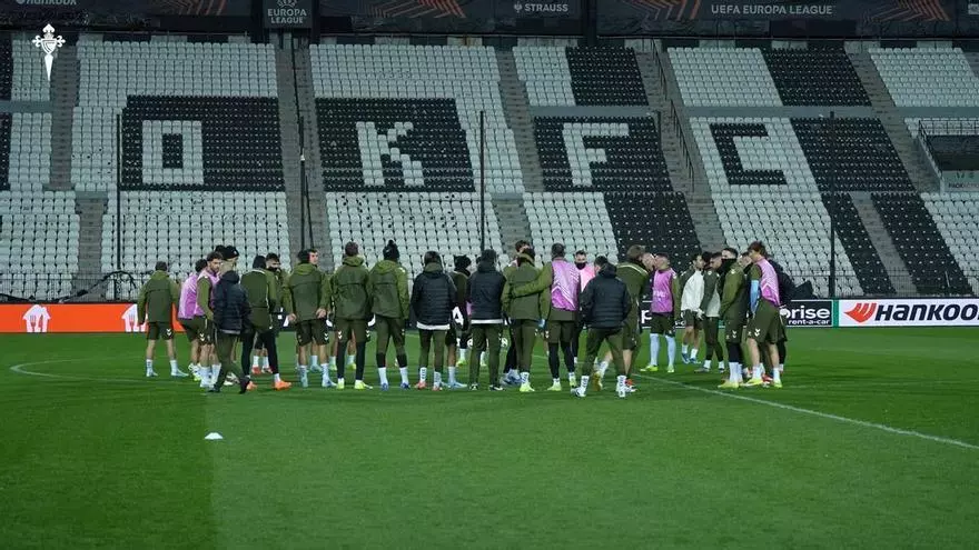 El Celta entrena en el Toumba Stadium, escenario del partido de UEL que se disputará ante el PAOK.