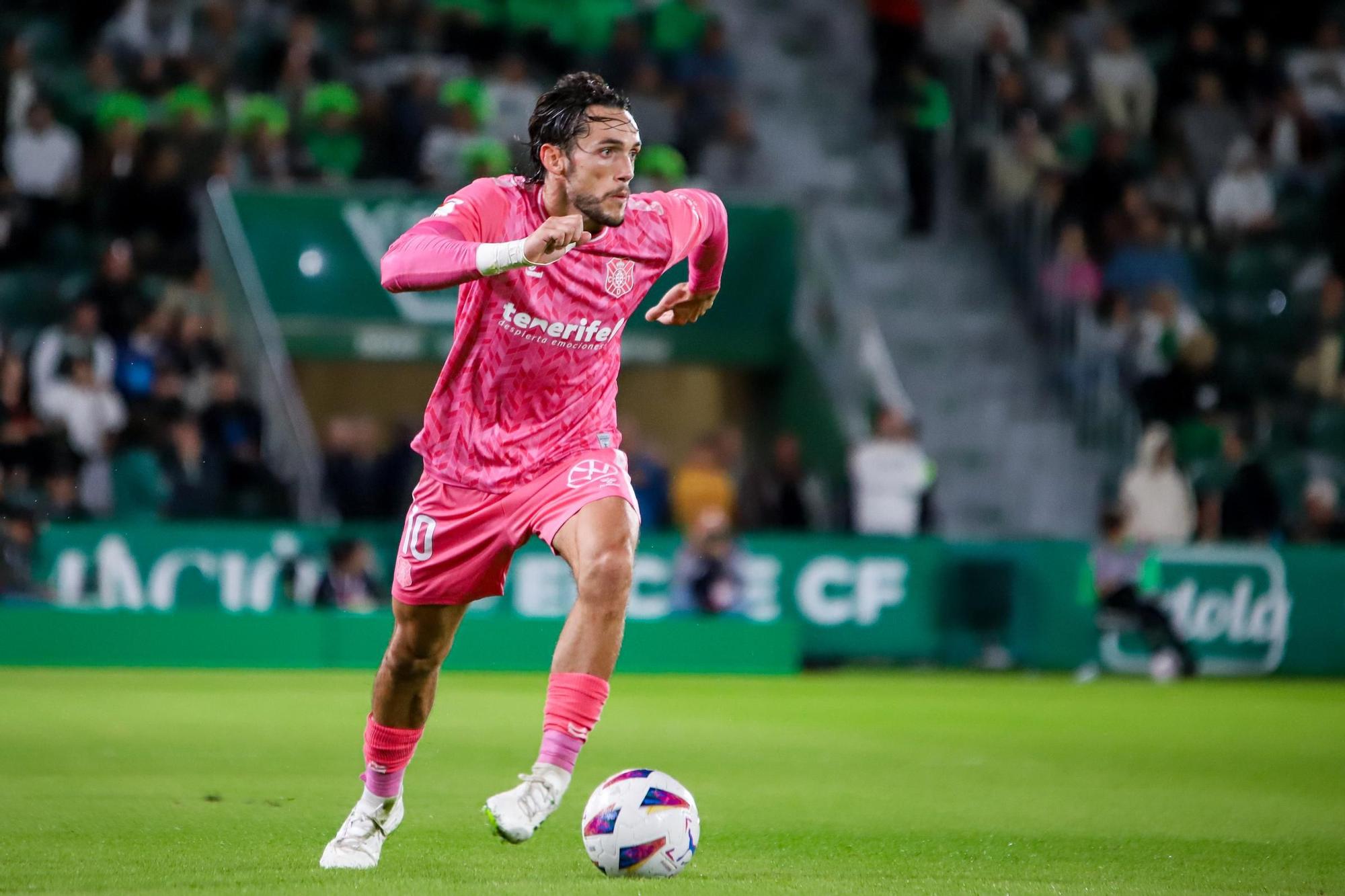 El partido del Elche CF - CD Tenerife, en imágenes