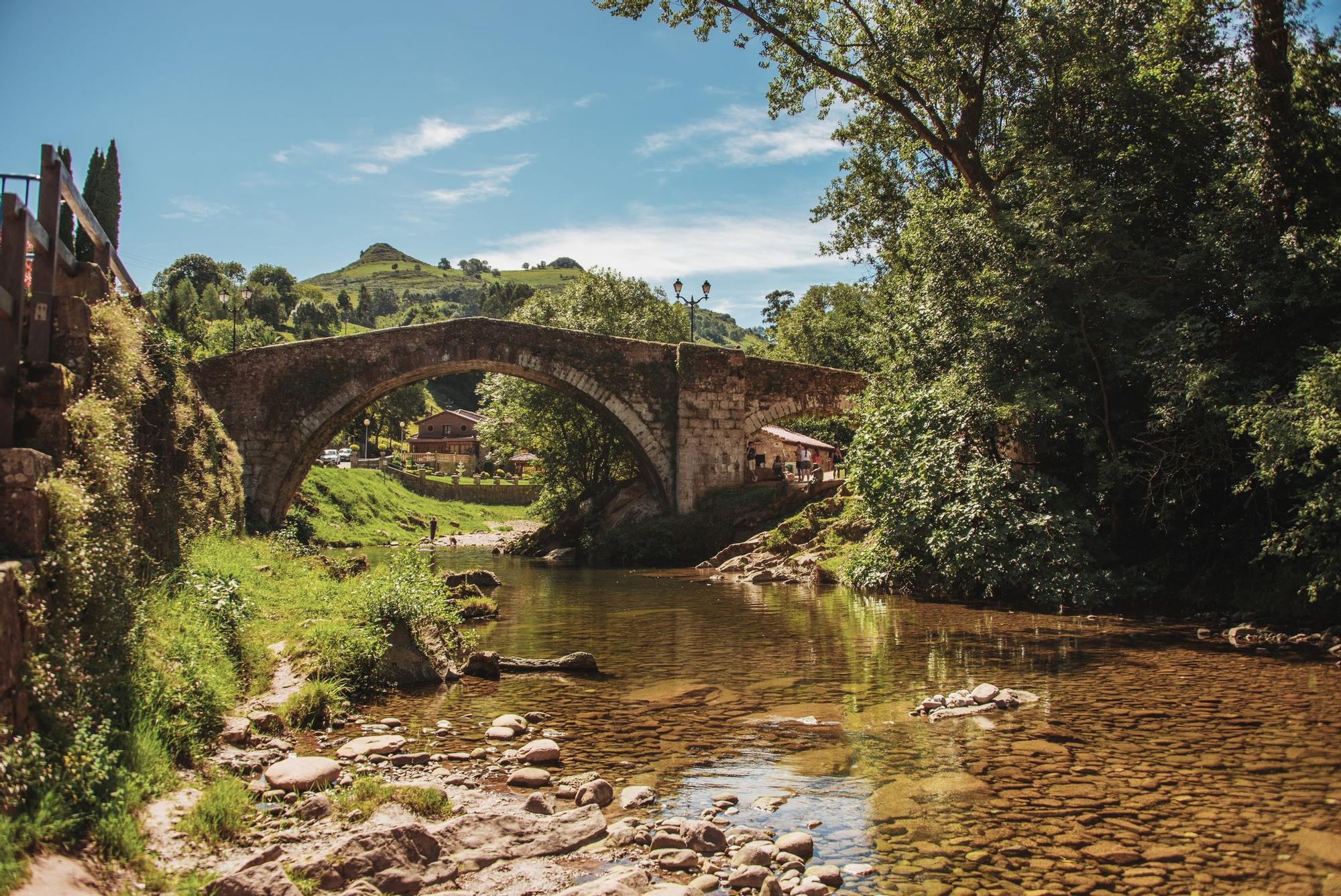El famoso Puente Romano de Liérganes donde desapareció el Hombre Pez